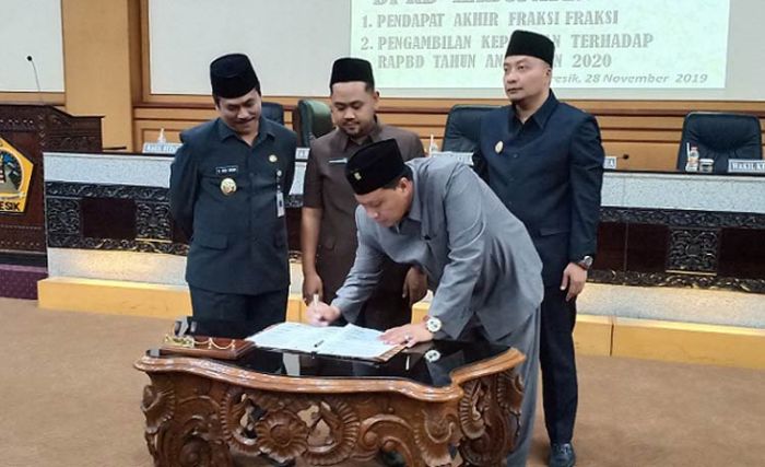 Mengukur Kesolidan Parpol Pengusung Niat dan QA di Pilbup Gresik 2020