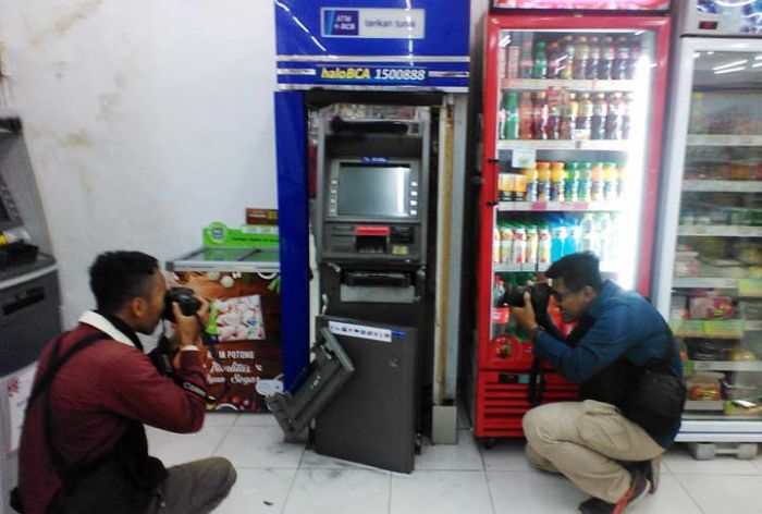 Gagal Bongkar ATM,  Pencuri di Madiun Gasak Rokok di Indomart