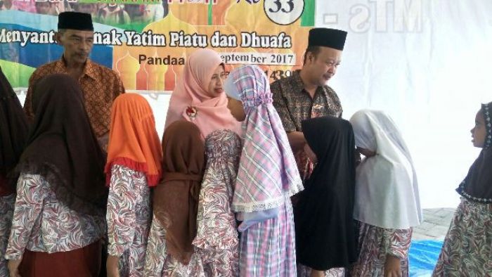 Ratusan Dhuafa dan Anak Yatim Dapat Santunan Sembako