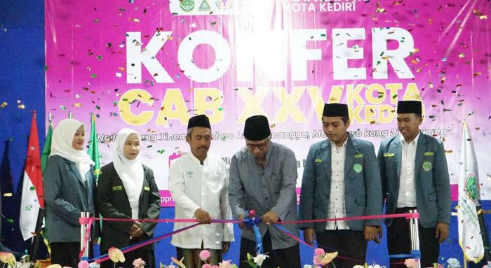 Wakil Wali Kota Kediri Hadiri Konfercab XXV IPNU-IPPNU Wakil Wali Kota Kediri Hadiri Konfercab XXV IPNU-IPPNU