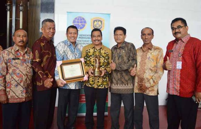 Pemkab Gresik Sabet Penghargaan WTN 2016