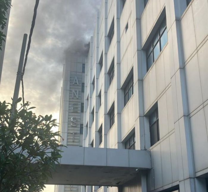 Kebakaran Gedung Jantung RSUD Dr Soetomo, Satu Pasien Meninggal saat Evakuasi