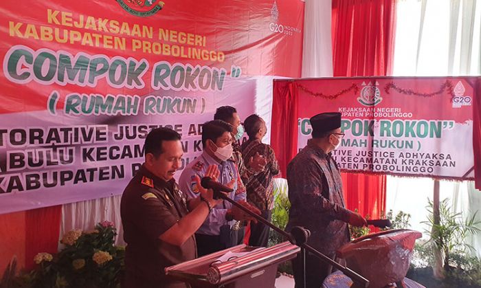 Jadi Tempat Penyelesaian Perkara, Kejari Kabupaten Probolinggo Launching Compok Rokon di Desa Bulu
