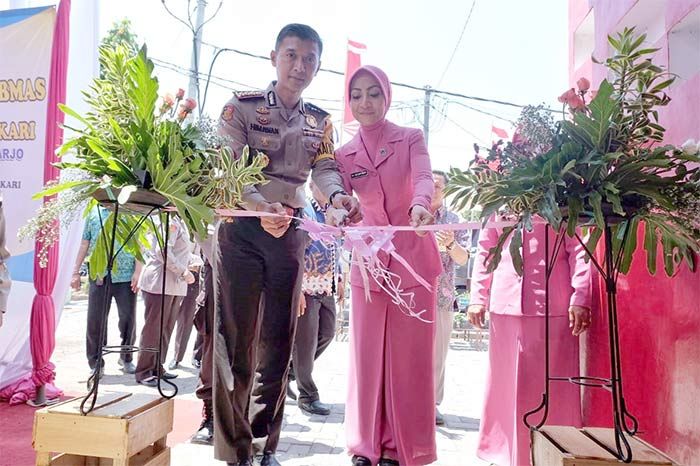 Kapolresta Sidoarjo Resmikan Rumah Kantor Bhabinkamtibmas di Tambakrejo Kapolresta Sidoarjo Resmikan Rumah Kantor Bhabinkamtibmas di Tambakrejo