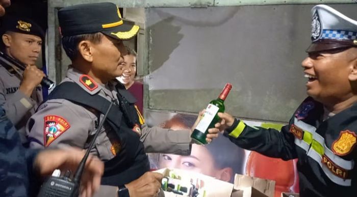 Patroli Gabungan Polres Jombang Amankan 7 Pemuda Pesta Miras dan 160 Botol Minuman