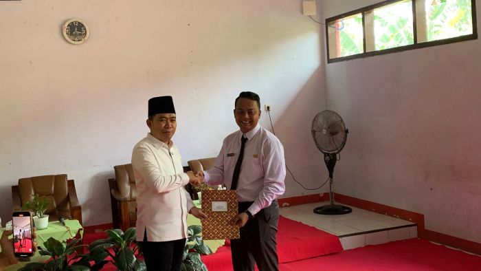 Serahkan Puluhan SK CPNS dan PPPK di Sumberbaru, Bupati Jember: ASN sebagai Agen Perubahan