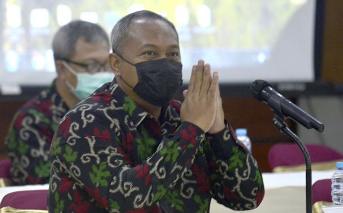 ​Plh. Wali Kota Surabaya Ajak PMI Sosialisasikan Vaksinasi Covid-19