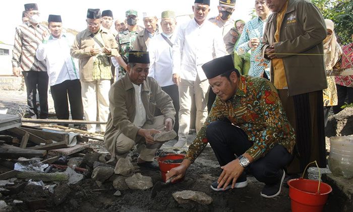 Pemkab Beri Hibah Rp150 Juta, Wakil Bupati Sidoarjo Sumbang Rp20 Juta untuk MINU Jabon