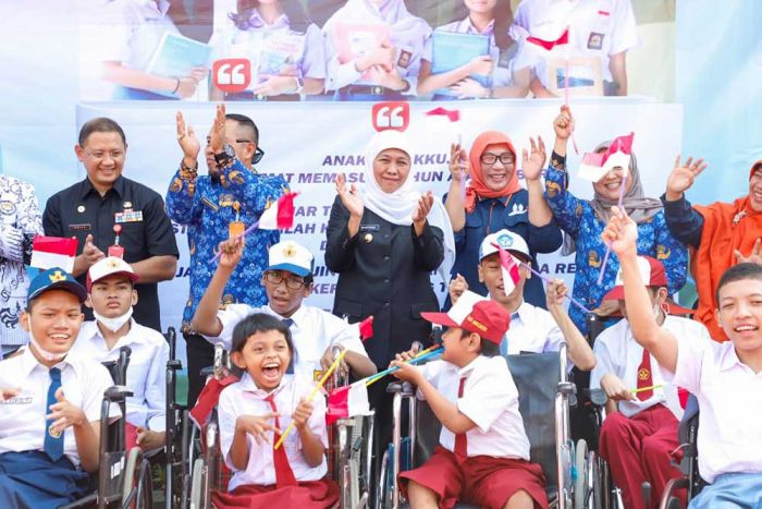 Hari Pendidikan Internasional, Khofifah Dorong Pendidikan Berkualitas Wujudkan Indonesia Emas 2045