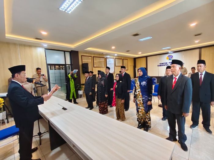 12 Camat di Kabupaten Probolinggo Resmi Dilantik Jadi PPATS