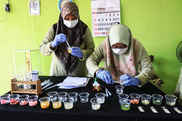 Lakukan Pengawasan Bahan Pangan, Pemkot Kediri Gelar Rapid Test Kit Ke Sejumlah Pasar