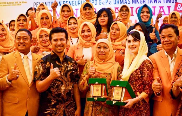 Golkar Bantah Evaluasi Rekom Khofifah-Emil Golkar Bantah Evaluasi Rekom Khofifah-Emil