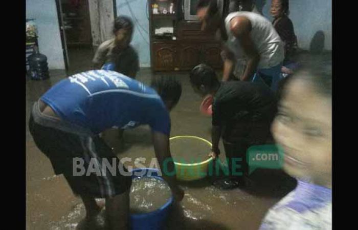 Banjir Rendam Desa Boncong, Rumah Janda Tua Tergenang