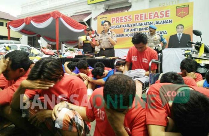 Ungkap 92 Kasus, Tim Anti Bandit Terima Reward dari Kapolrestabes