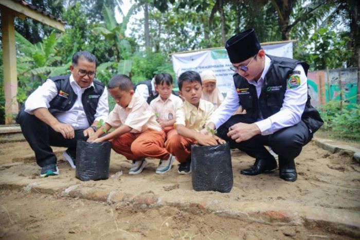 Bupati Trenggalek Dukung Program Swasembada Pangan Berbasis Sekolah