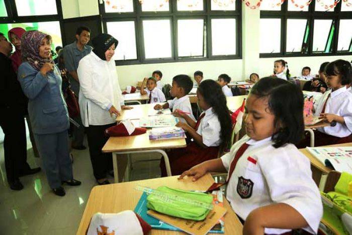 Wali Kota Surabaya Resmikan SDN Sememi II dan SMPN 53