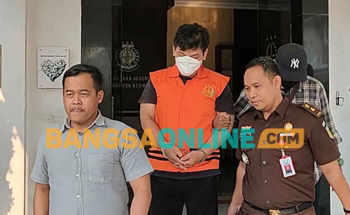 Tim Kejari Kabupaten Kediri Tangkap Mantan Kades Kempleng, Terpidana Kasus Suap yang Sempat Jadi DPO
