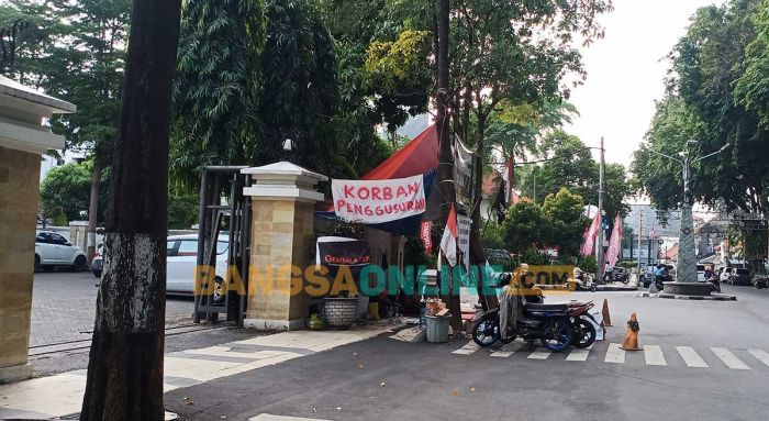 DPRD Gresik Belum Bahas Relokasi 43 PKL Kali Avoor