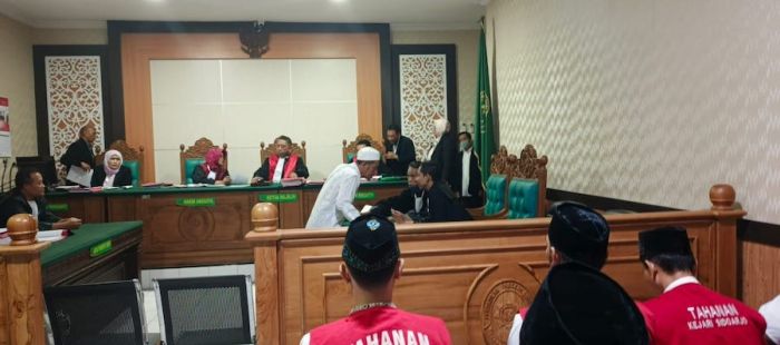 Terbukti Cabuli Santriwati, Pengasuh Ponpes Al Mahdiy Buduran Sidoarjo Divonis 3 Tahun Penjara