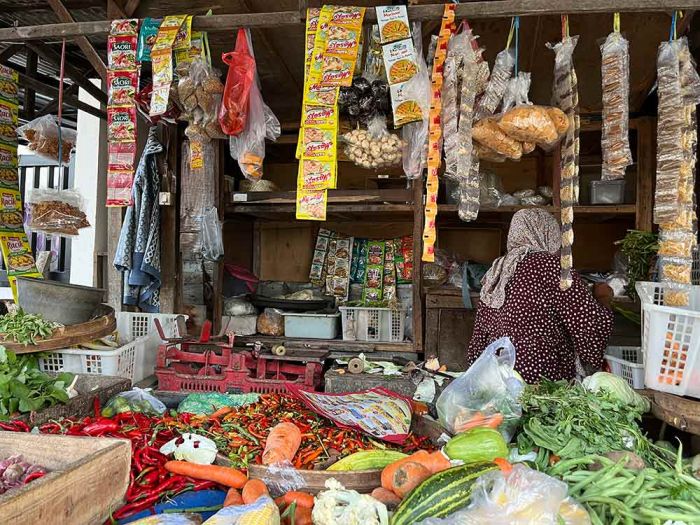 Harga Sembako Jatim Senin 23 Juni 2025: Cabai Rawit Rp52.704/kg, Tomat Rp20.314/kg