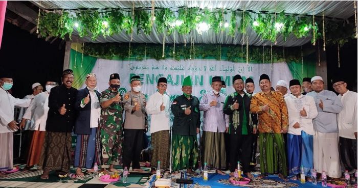  Hadiri Haul Akbar Desa Pereng Kulon, Bupati Gus Yani: Jangan Lupakan Jasa Pendahulu