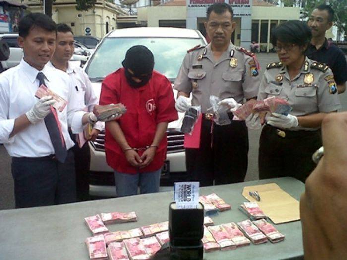 Tergiur WIL yang Diduga PSK Dolly,Tilep Duit Bos, Laporkan Dirampok