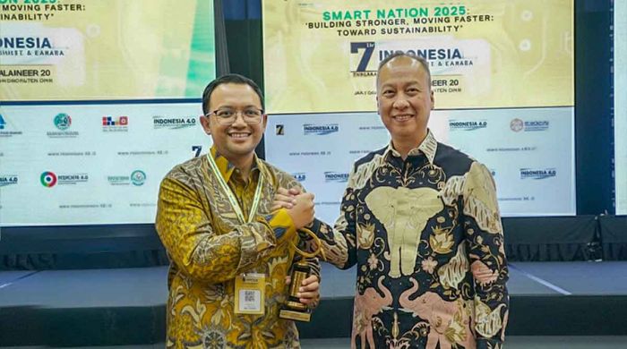 Inovasi Energi dari Gas Buangan, Petrokimia Gresik Sabet Penghargaan dari Menteri Perindustrian
