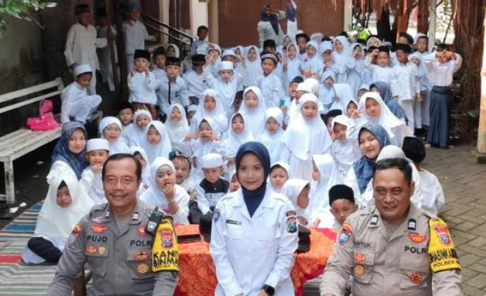 Polsek Pagu Berikan Edukasi Peringatan Isra Mikraj kepada Siswa RA Purwaninda