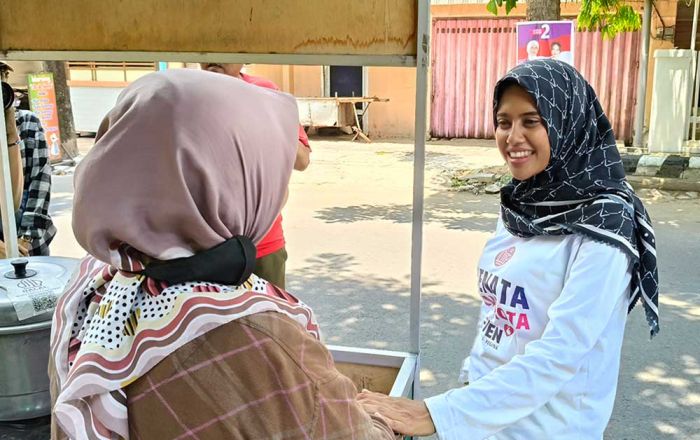 Sapa Warga Kelurahan Singonegaran Kota Kediri, Bunda Fey Janjikan Wifi Gratis