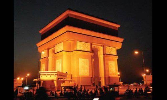 Pemudik Manfaatkan Masjid Bintang SLG Kediri untuk Singgah