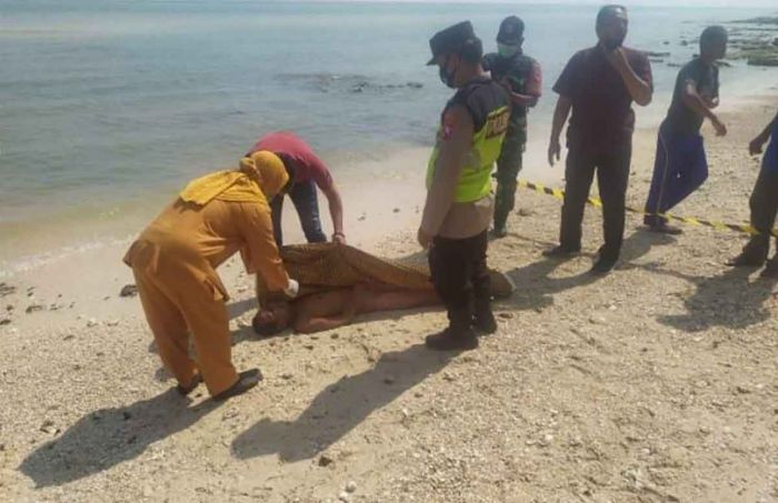 Mandi di Laut untuk Terapi, Seorang Kakek di Tuban Ditemukan Tewas di Pinggir Pantai