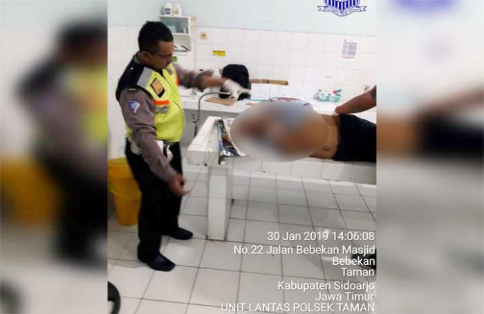 Kecelakaan di Jalan Raya Gilang Sidoarjo, Pengendara Motor Tewas Tabrak Tong Semen