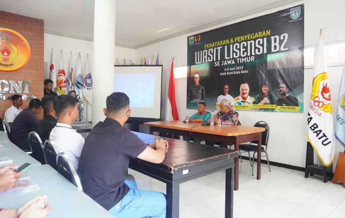 27 Peserta Ikuti Penataran dan Penyegaran Wasit Lisensi B2 se-Jawa Timur di Kota Batu