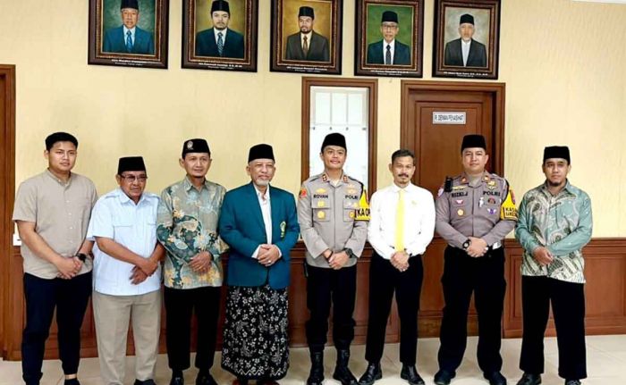 Jabat Kapolres Gresik, AKBP Roma Sowan ke LDII