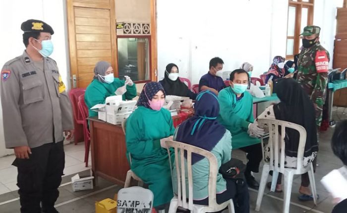Percepat Herd Immunity, Kodim Ngawi Gelar Vaksinasi bagi Santriwati Pondok Modern Gontor