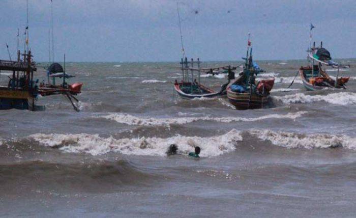 Gelombang Tinggi, Nelayan di Tuban Diimbau Tak Melaut