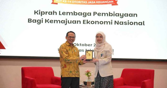 OJK Perkuat Literasi Keuangan Mahasiswa Uniska Lewat Program ini OJK Perkuat Literasi Keuangan Mahasiswa Uniska Lewat Program ini