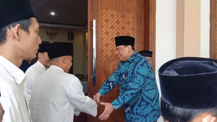 Chairul Tanjung Ahirnya Datang ke Pondok Pesantren Lirboyo
