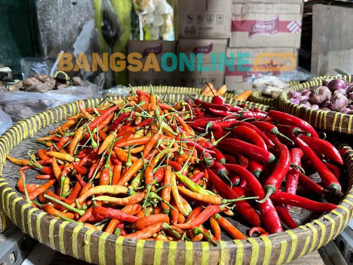 Cabai Turun Lagi, Simak Perubahan Harga Sembako Jatim Hari Ini 17 Desember 2025