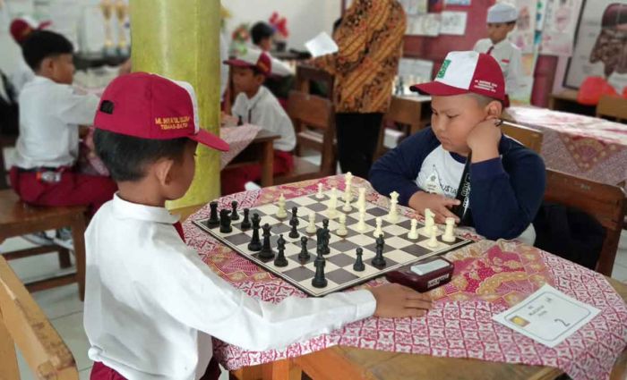 Ratusan Siswa Madrasah se-Kota Batu Semarakkan Porseni