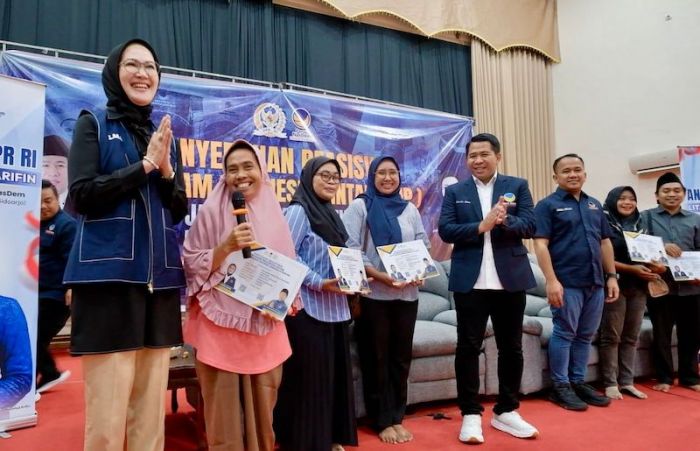 NasDem Sidoarjo Salurkan 4.369 Beasiswa PIP Jalur Aspirasi