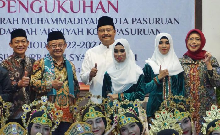 Hadiri Pengukuhan PD Muhammadiyah dan Aisyiyah Kota Pasuruan, ini Pesan Gus Ipul
