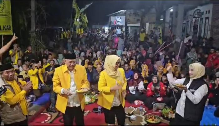 Peringati HUT, Golkar Pasuruan Hadirkan 60 Tumpeng Bersama Ning Wardah