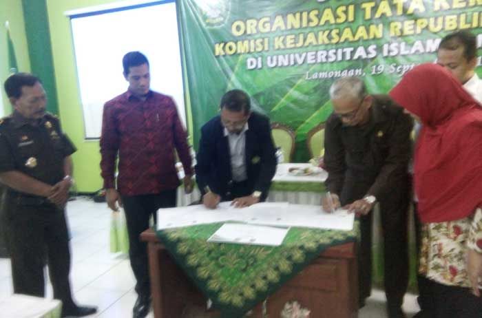 Sosialisasi OTK di Unisla, Kejaksaan RI Buka Akses Informasi Seluas-luasnya ke Masyarakat