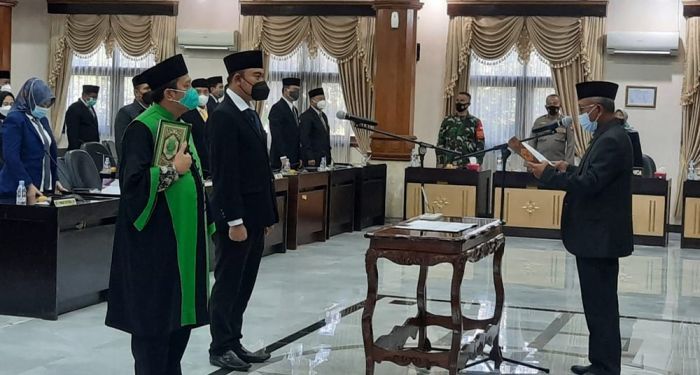 Tok! Imam Sutiono Resmi Dilantik Sebagai Wakil Ketua DPRD Tuban Gantikan Ilmi Zada
