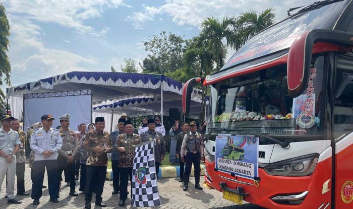 Lewat Program Balik Gratis 2026, Pemkab Jombang Berangkatkan 300 Warga ke Jakarta