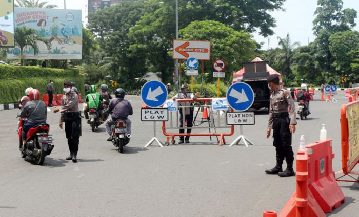 Hari Kedua PSBB, Akses Masuk Kota Surabaya Relatif Lancar, ODP Disuruh Balik Kanan