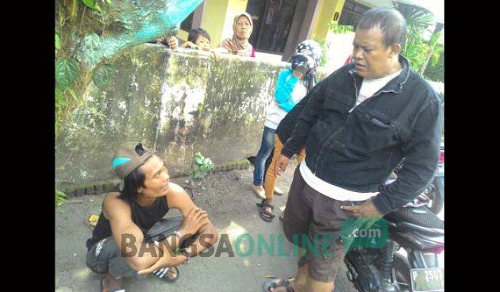 Terjatuh saat Beraksi, Jambret di Jalan Kawi Kediri Dimassa