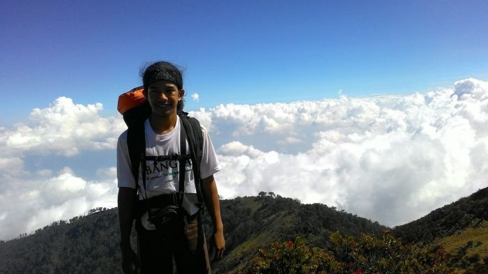 Pengalaman Tersesat di Gunung Arjuna: Berputar-Putar di Jalur yang Sama! (3)