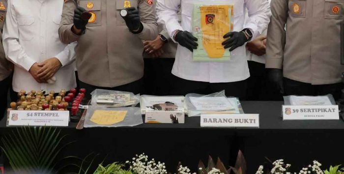 Kementerian ATR/BPN Perkuat Digitalisasi Pertanahan, Targetkan Blockchain Tuntas 2028 Kementerian ATR/BPN Perkuat Digitalisasi Pertanahan, Targetkan Blockchain Tuntas 2028